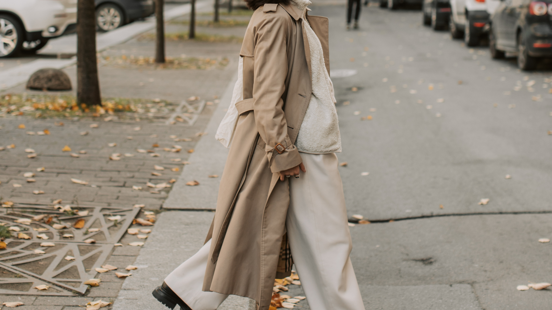 ストライプのピッチ違いを比べた生地サンプル