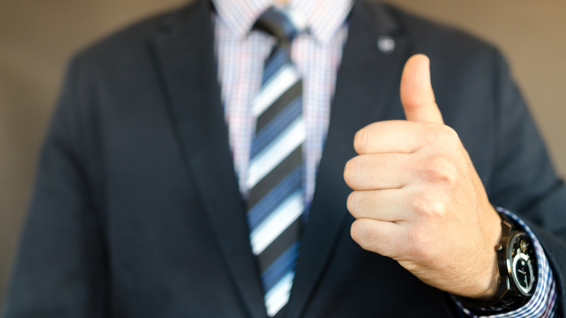 オーダースーツおすすめランキング比較｜2025年版ブランド徹底比較